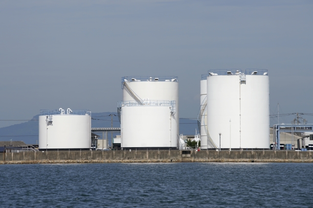 施工管理｜石油プラント｜SDM工事（京葉工業地域）【社宅完備｜短期で稼げる｜袖ケ浦市】