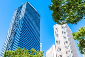 超高層ビル新築工事における電気施工管理業務（東京都港区）